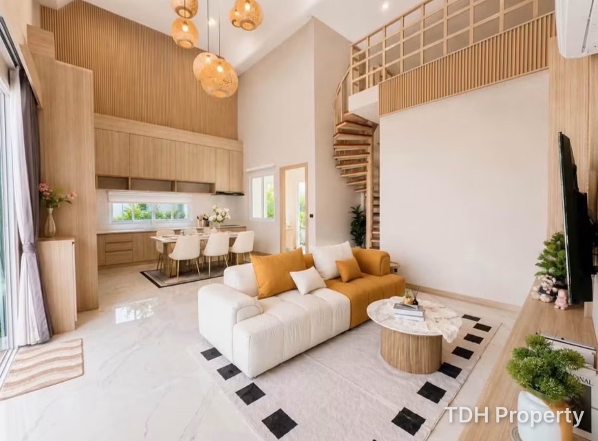 3 Bedroom Pool Vliia For Rent Near Tarapattana International School