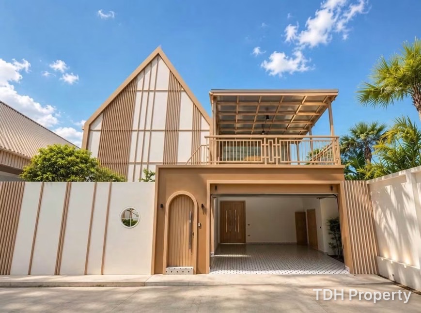 3 Bedroom Pool Vliia For Rent Near Tarapattana International School