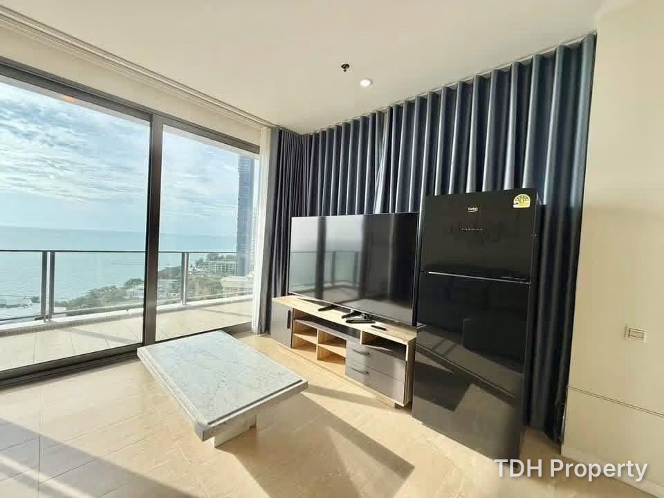 3Bedroom Condo For Rent in Pratumnak Pattaya