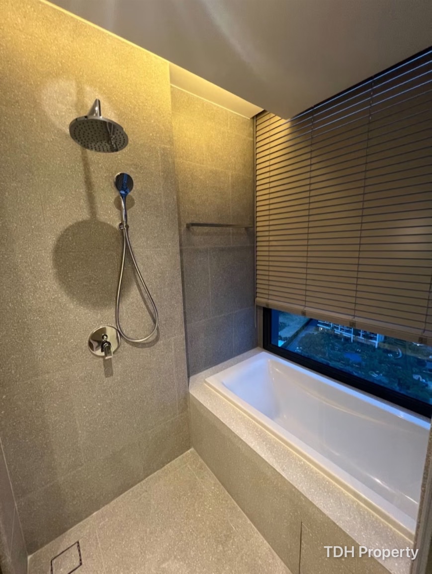 2 Bedroom Condo for rent at Arom Wongamat With Private Elevator