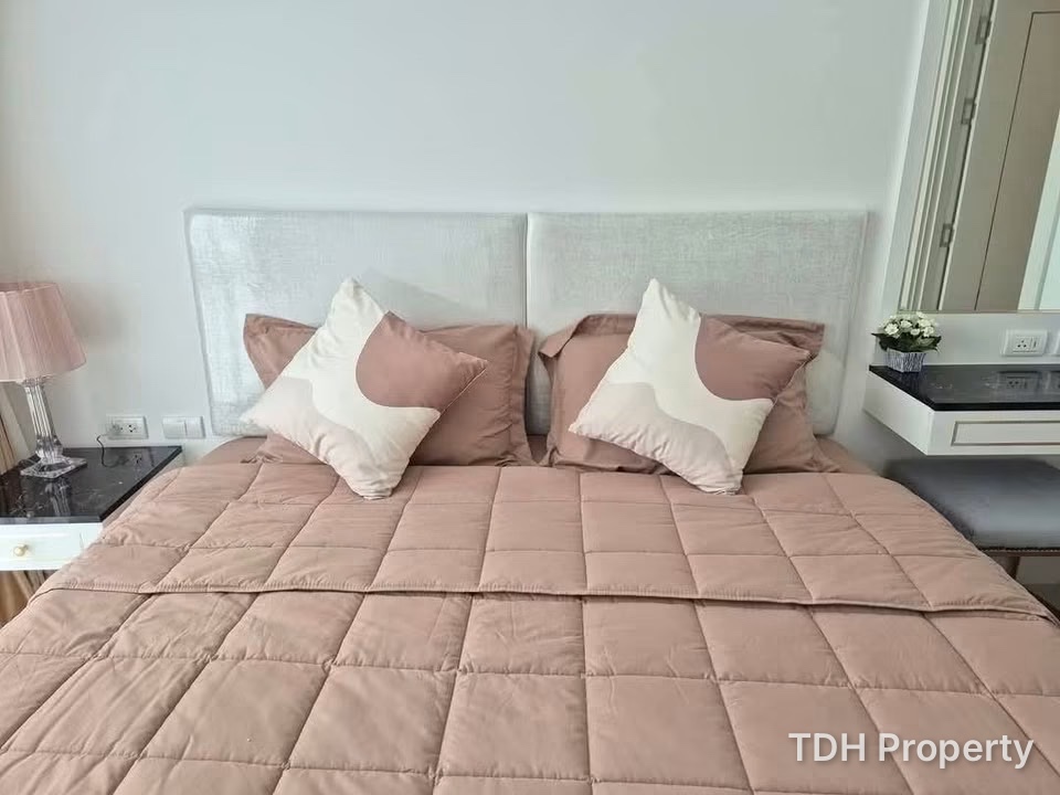 1BEDROOM CONDO FOR RENT AT THE EMPIRE TOWER JOMTIEN