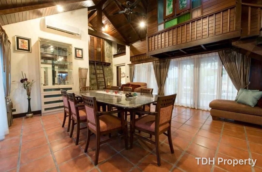 3 Bedroom Pool Villa for Rent in Pattaya