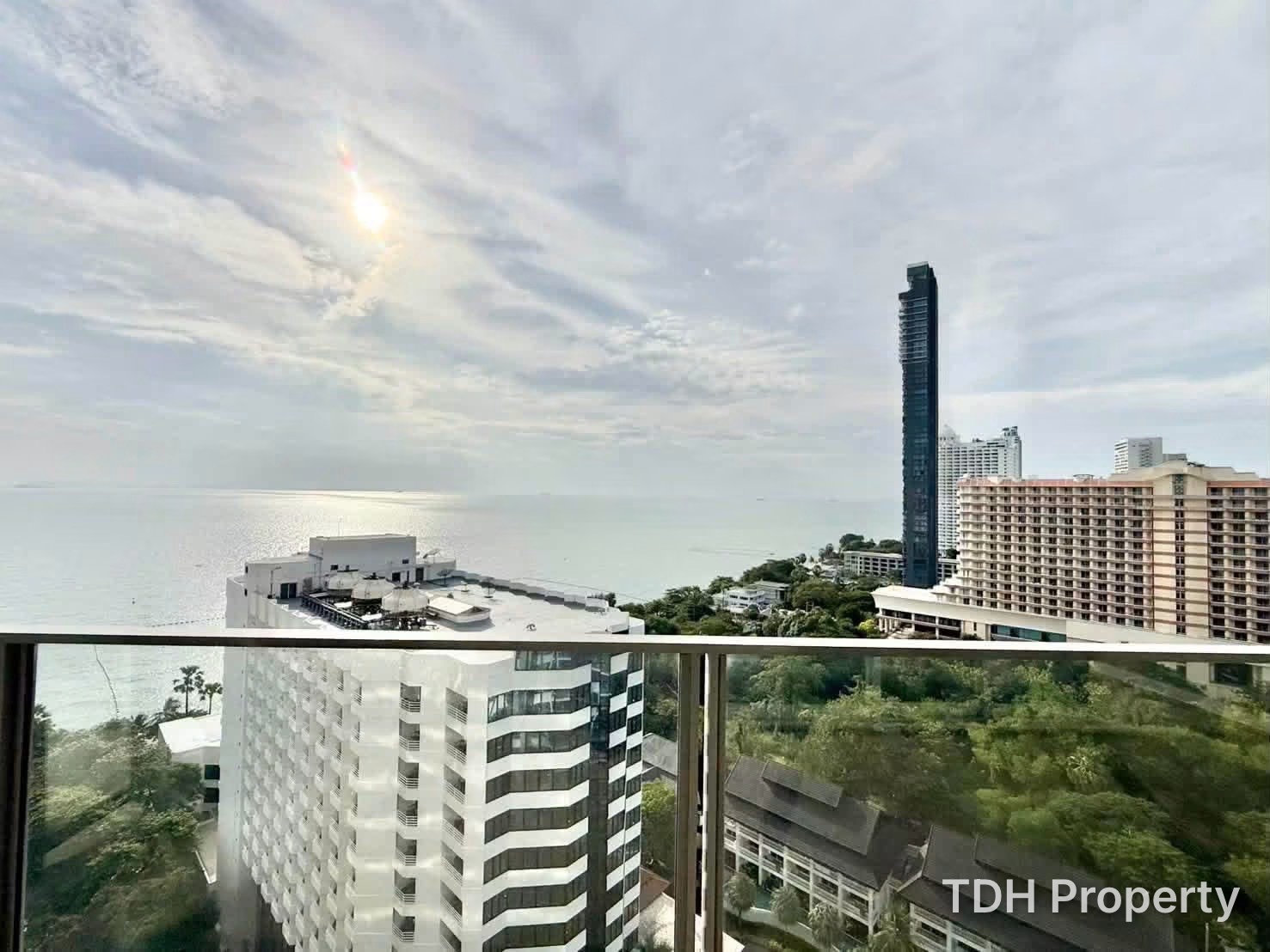 3Bedroom Condo For Rent in Pratumnak Pattaya