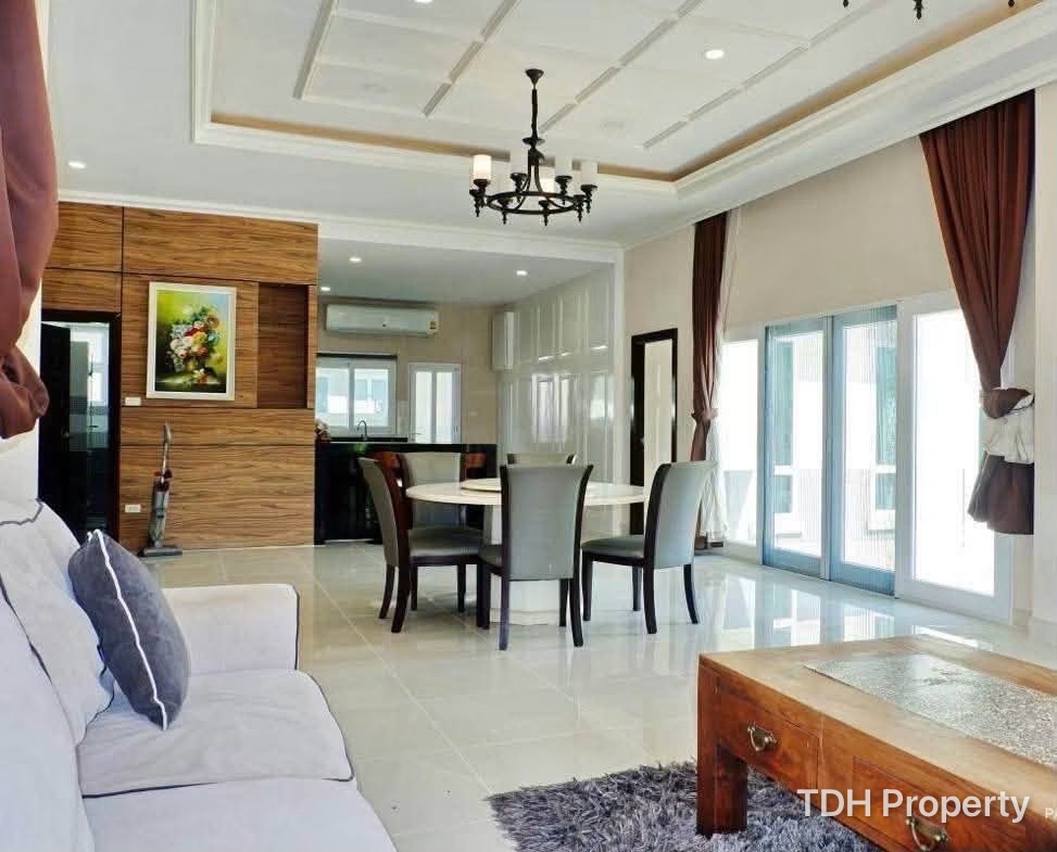 3 BEDROOM POOL VILLA FOR SALE IN PATTAYA