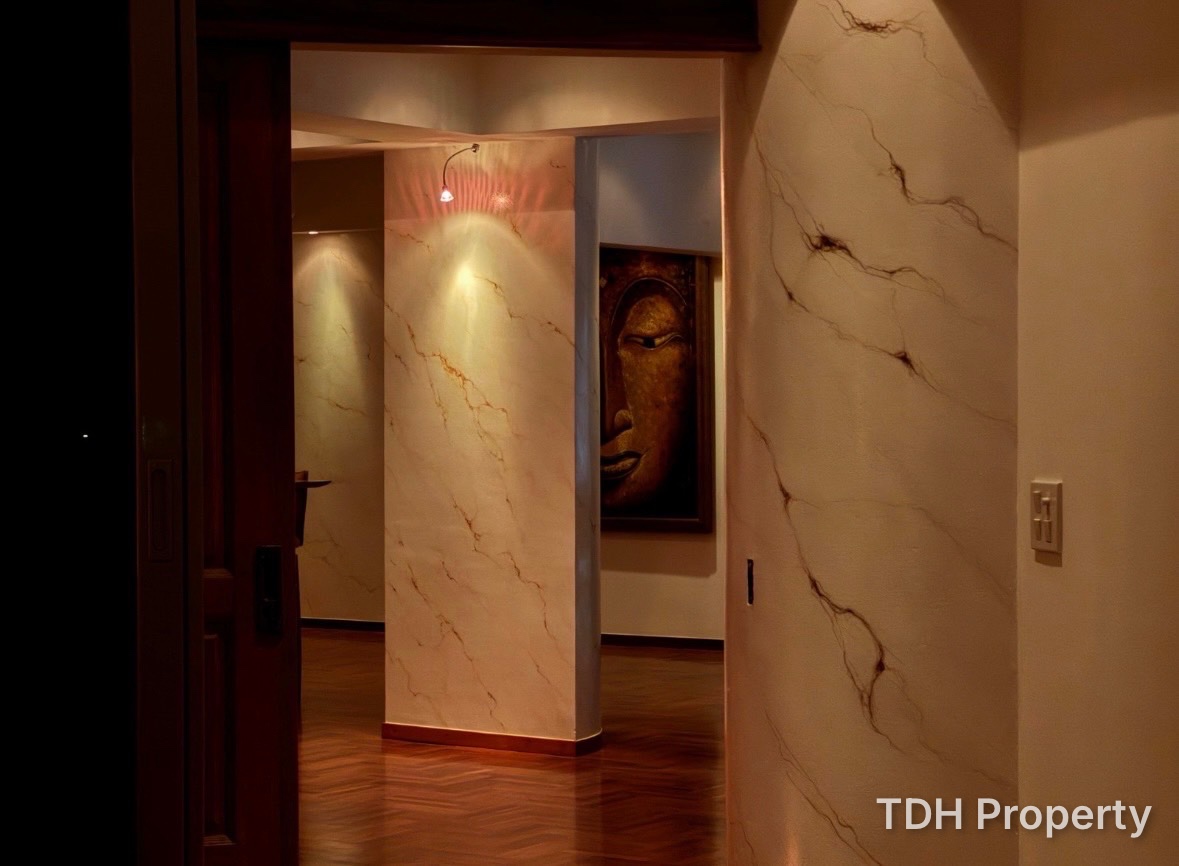 2 Bedroom Condo For Rent At Park Beach Condominium