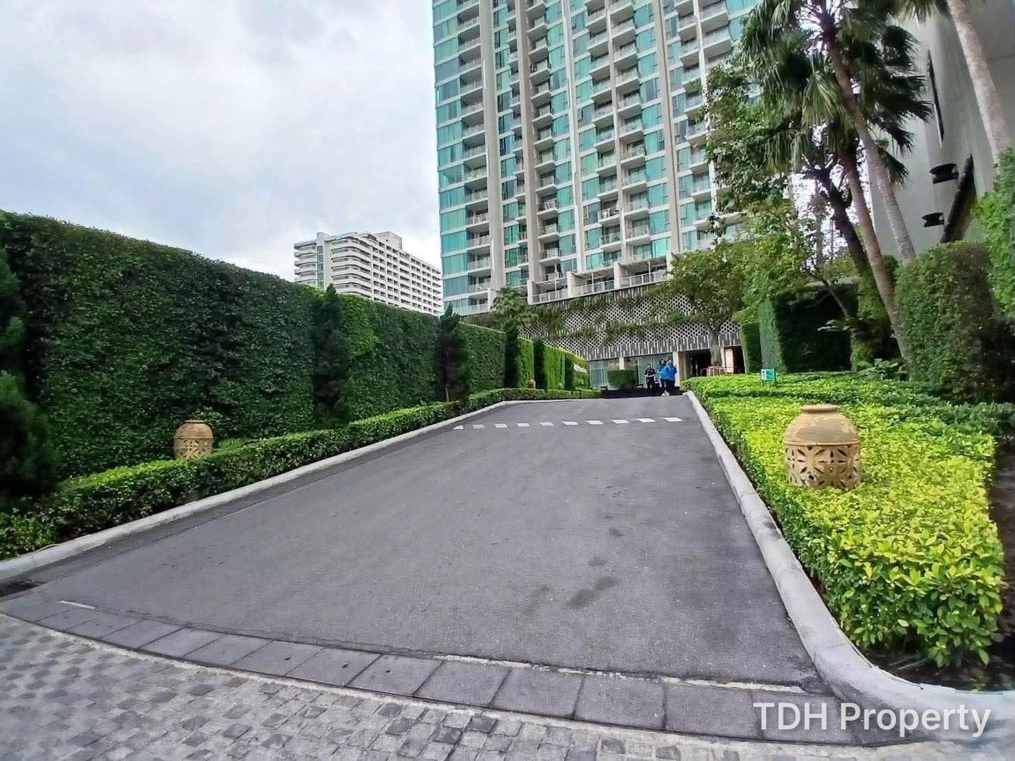 1Bedroom Condo for Sale at The Riviera Wongamat Beach