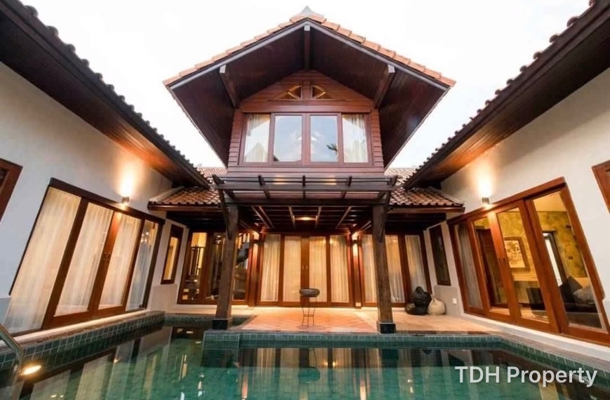 3 Bedroom Pool Villa for Rent in Pattaya