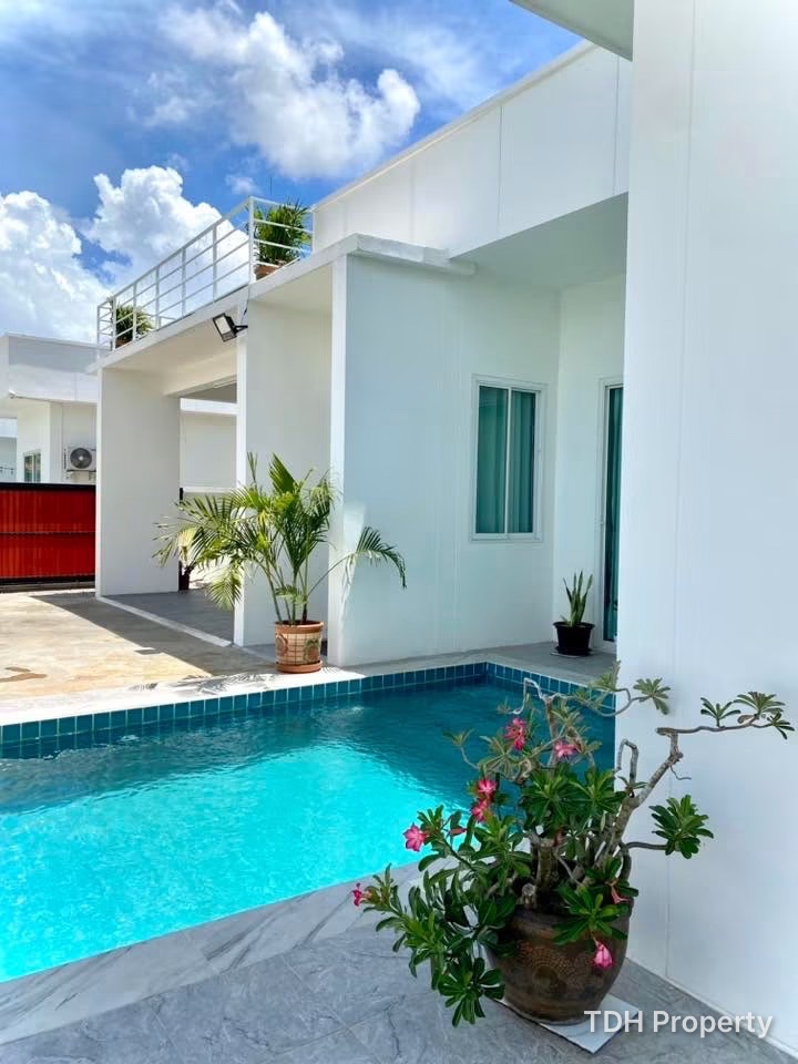 3 Bedroom Pool Villa For Rent and Sale  near Regent International School