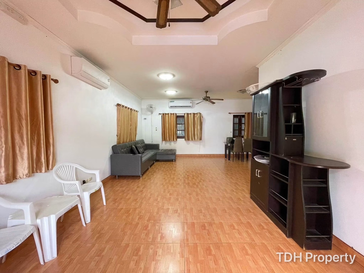 4 Bedroom House for Sale and Rent in South Pattaya