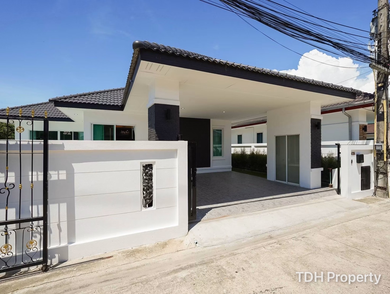 3Bedroom House For Rent Corner House with Private Swimming Pool – Garden View 2