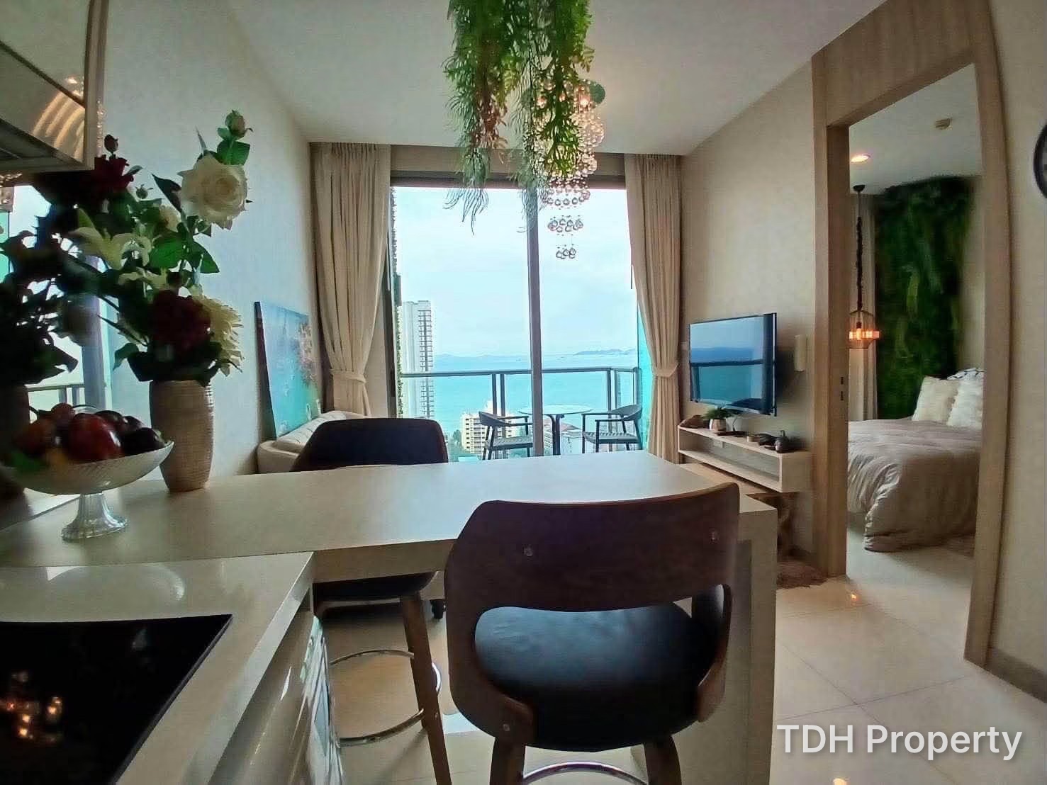 1Bedroom Condo for Sale at The Riviera Wongamat Beach