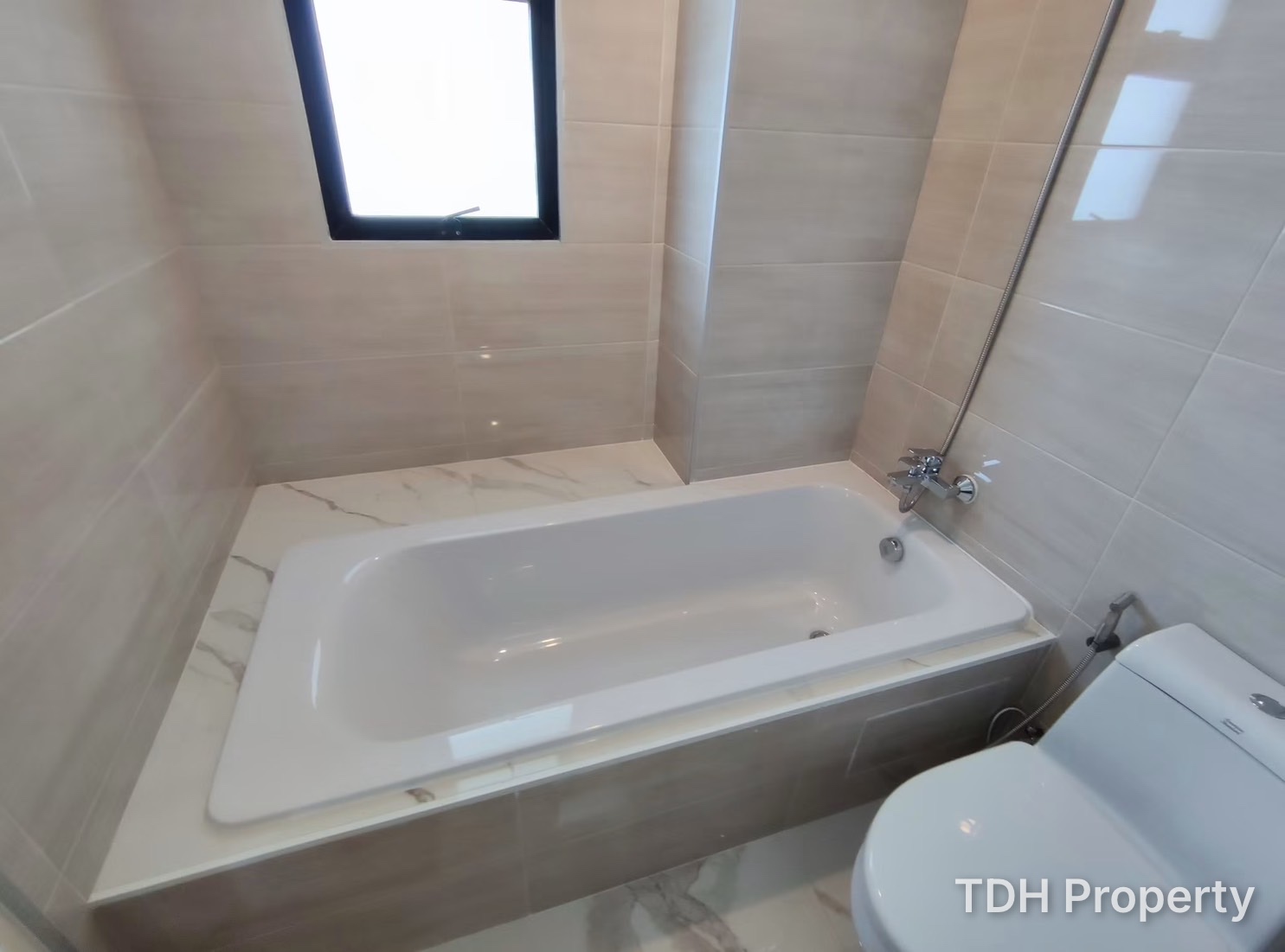 4 Bedroom Condo For Rent at Pratumnak Hill