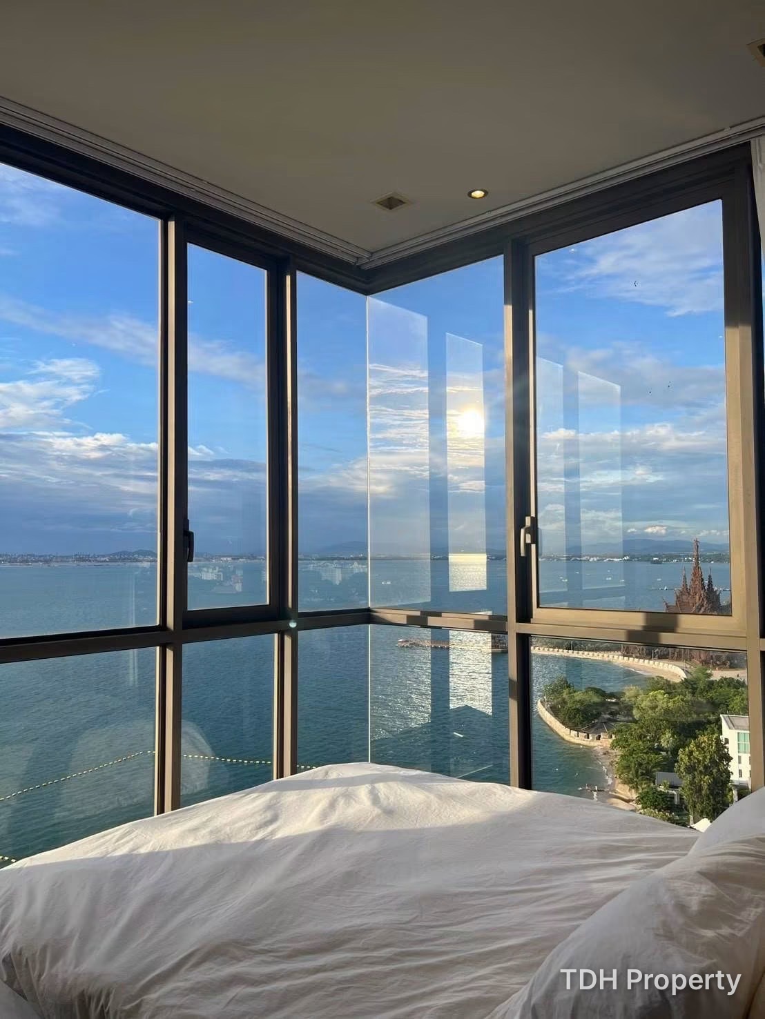 2 Bedroom Condo For Rent at Baan Plai Had