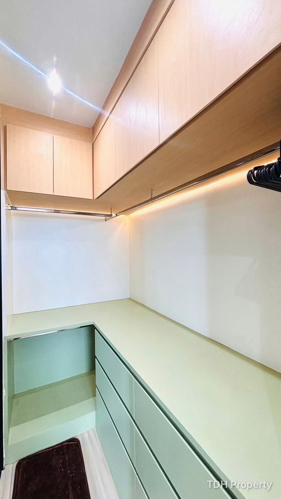 1 Bedroom Condo For Rent at Lasantir Condominium, Jomtien