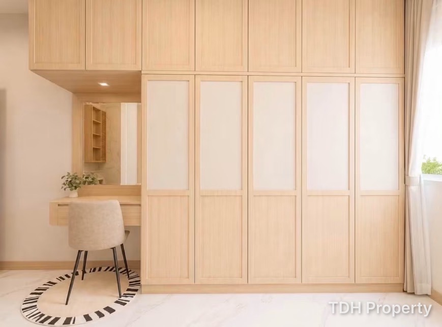 3 Bedroom Pool Vliia For Rent Near Tarapattana International School