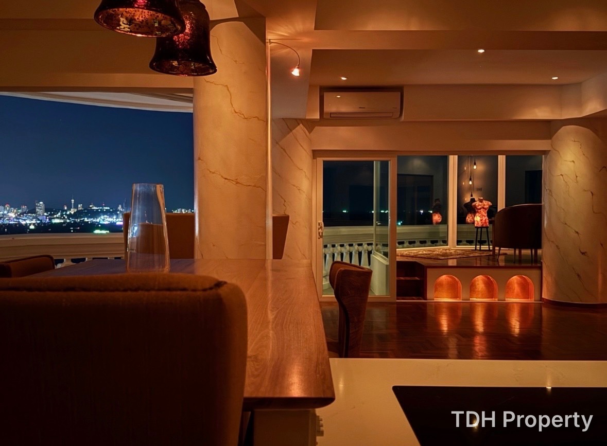 2 Bedroom Condo For Rent At Park Beach Condominium