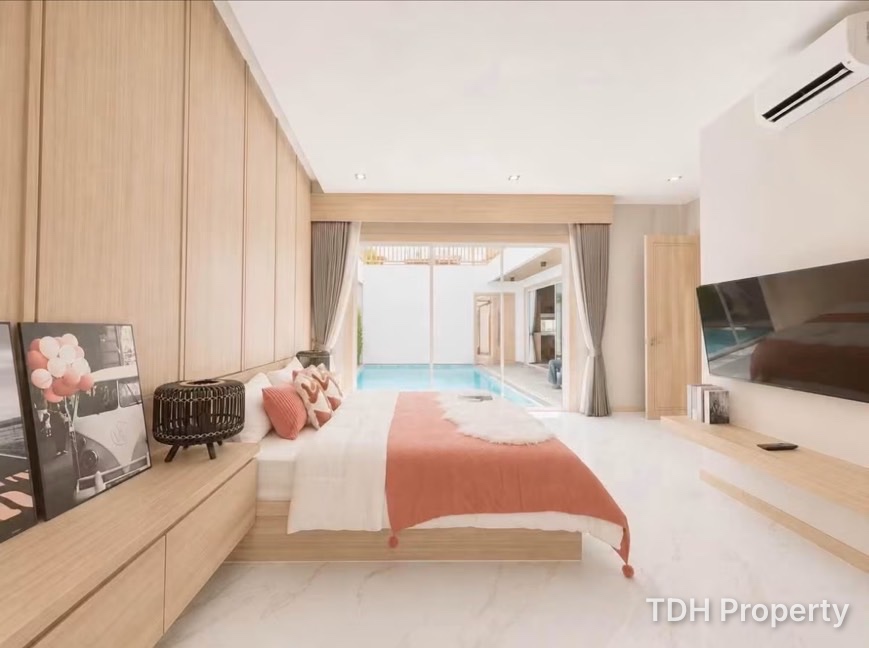 3 Bedroom Pool Vliia For Rent Near Tarapattana International School