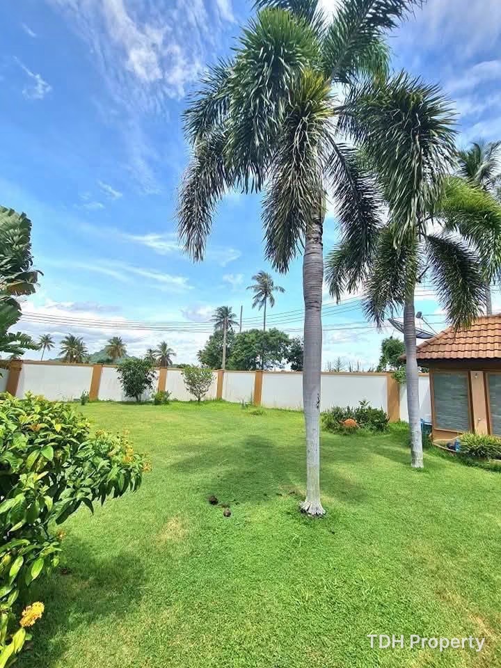 4 Bedroom Pool Villa for Sale and Rent